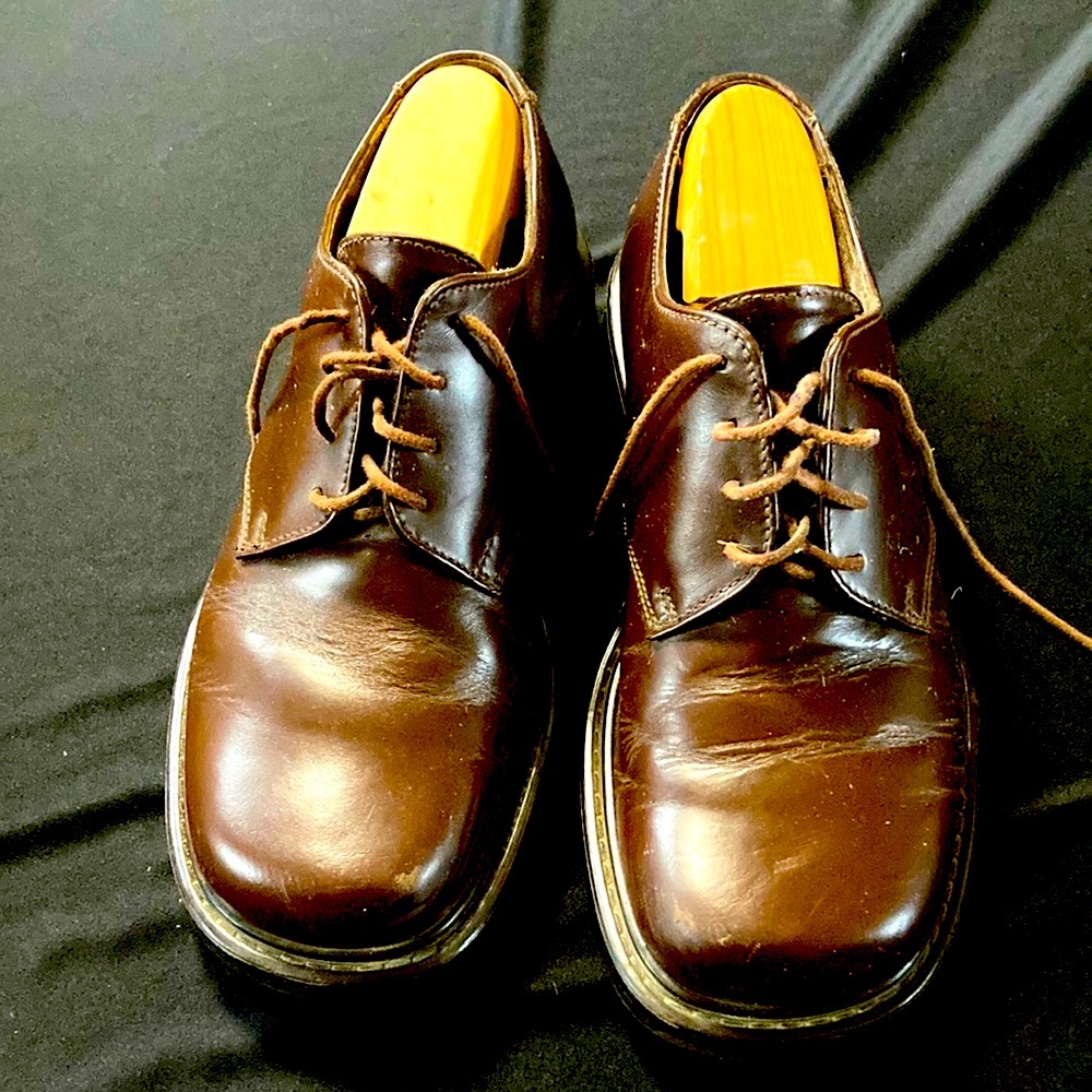 Kenneth Cole brown leather size 8